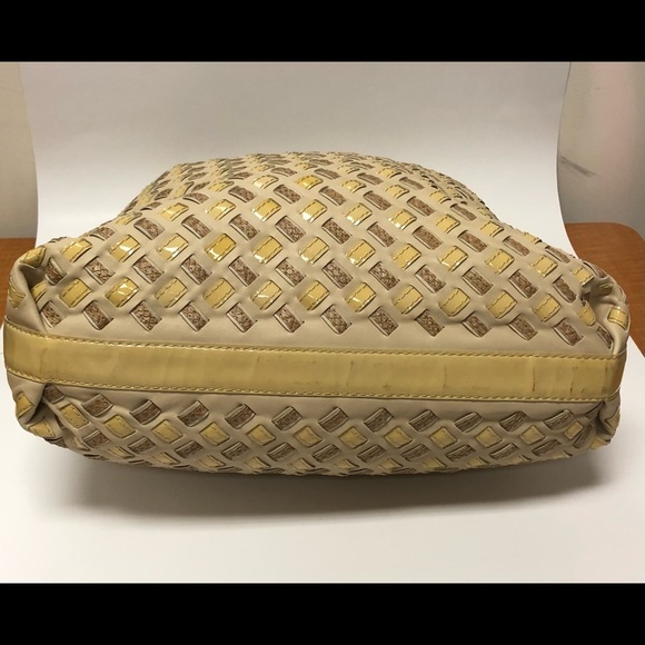 Coach Limited Edition Peyton Woven Hobo Excellent Gently Used Condition. - Picture 7 of 7